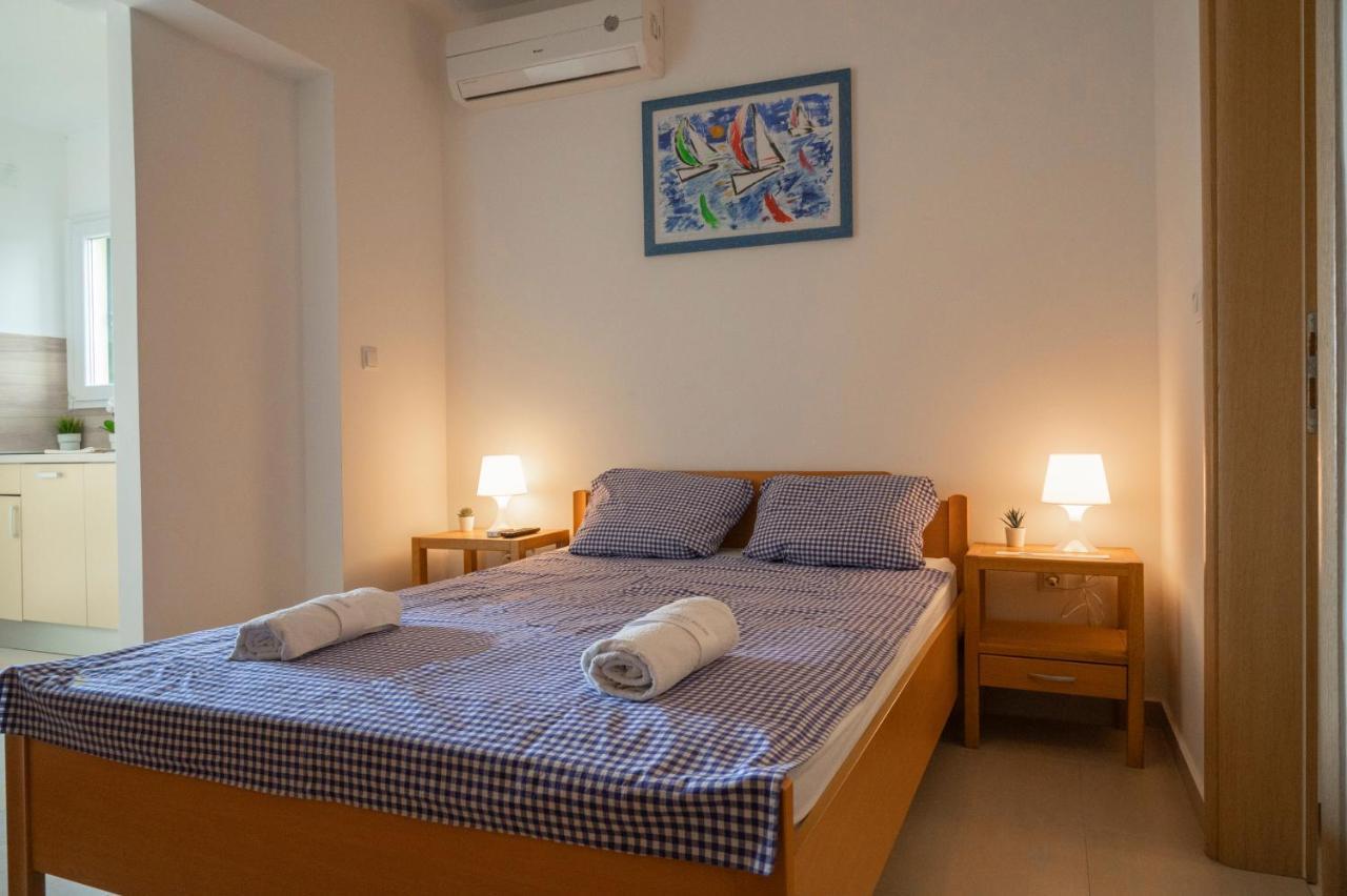 Beach Apartments Marijana Vodice Exterior photo