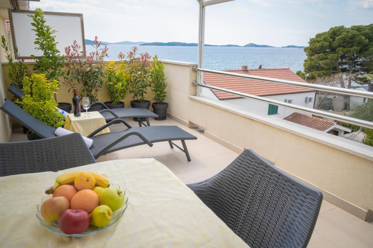 Beach Apartments Marijana Vodice Exterior photo